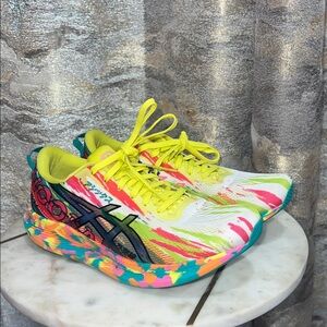 ASICS women’s Noosa Tri 13 Bright Neon Yellow Multicolor Running Shoes